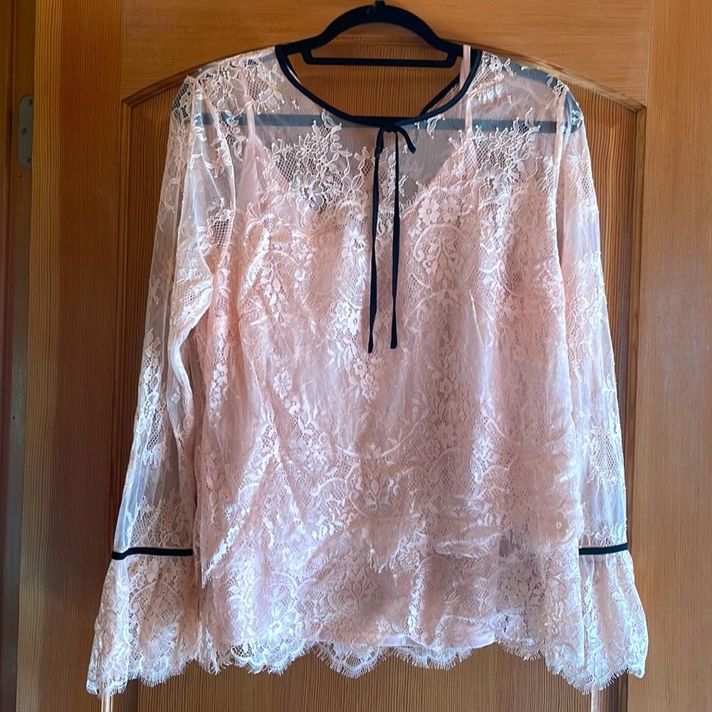 Venus blush lace blouse, Size large, worn once